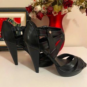 GUESS Glani Womens Heels VINTAGE (SIZE 7.5)